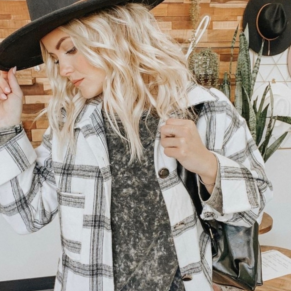 New Boho Oversized Plaid Flannel Button Up Jacket Shirt Black White